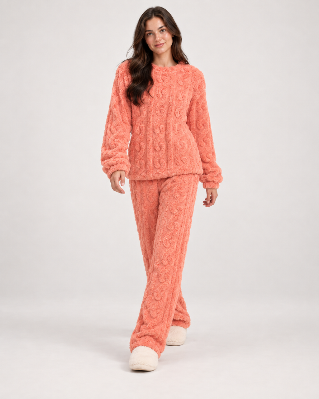 Serena Valcieri | Women’s Fleece Pyjamas with Cable Pattern