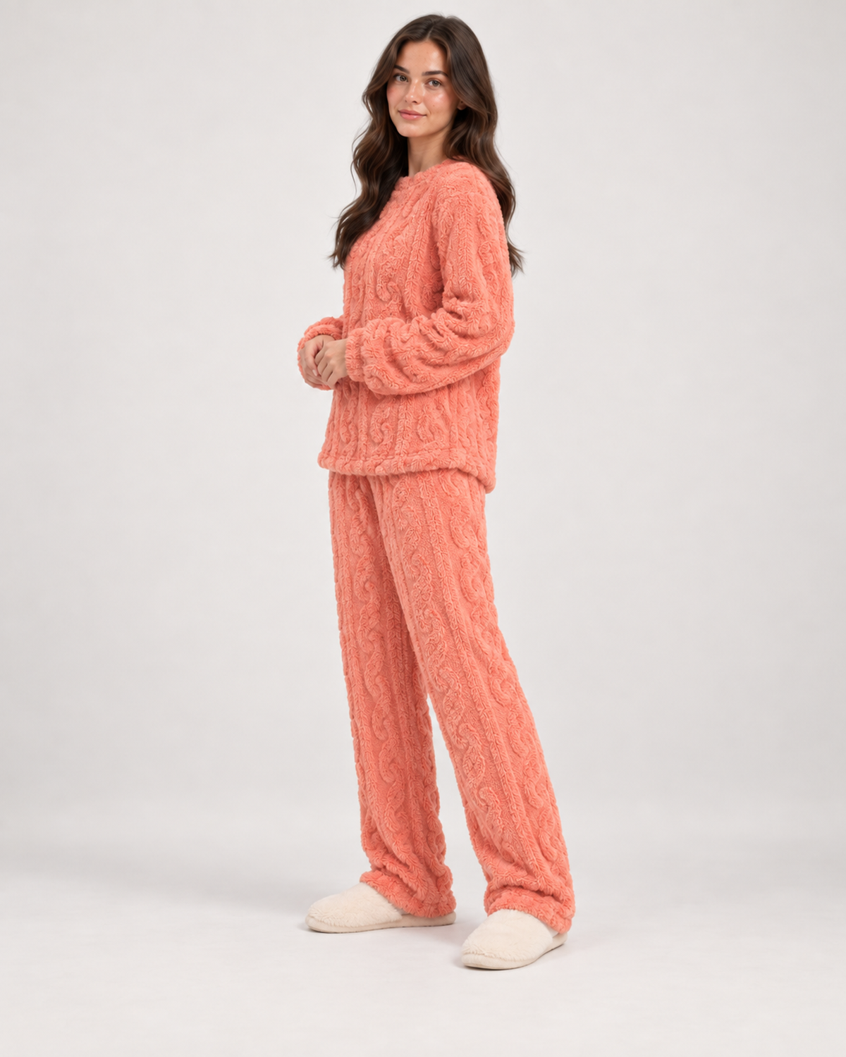 Serena Valcieri | Women’s Fleece Pyjamas with Cable Pattern