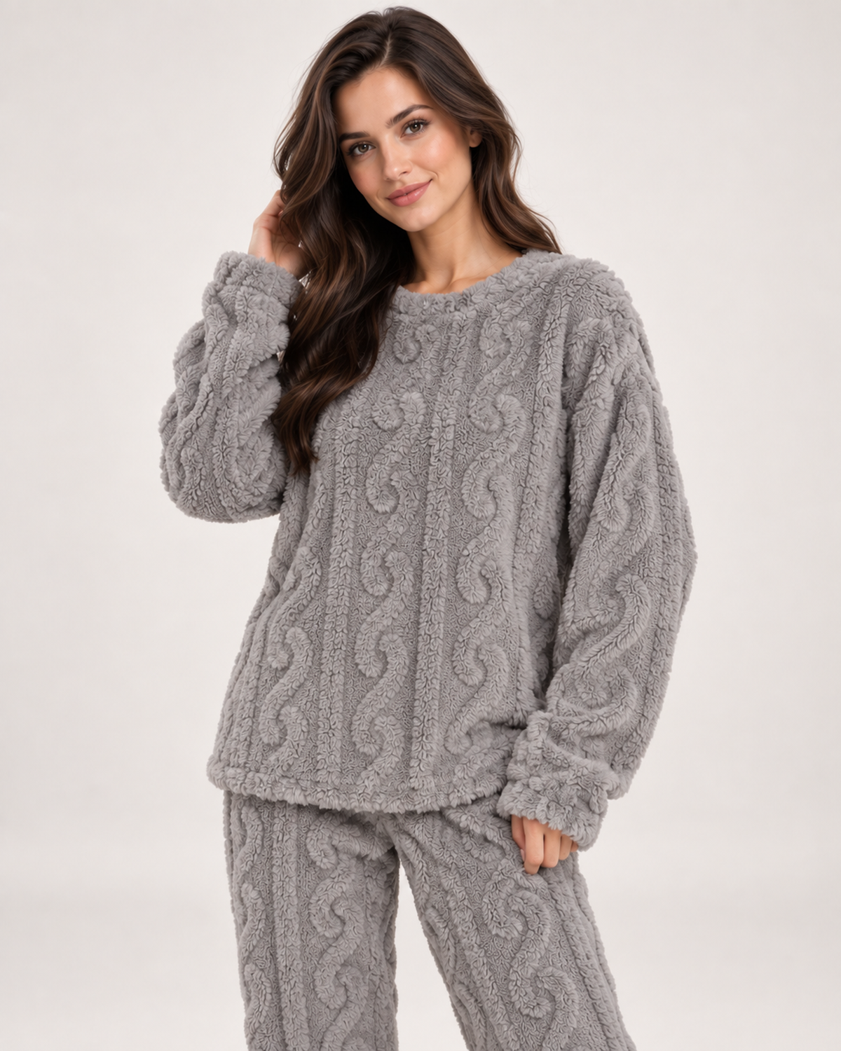 Serena Valcieri | Women’s Fleece Pyjamas with Cable Pattern