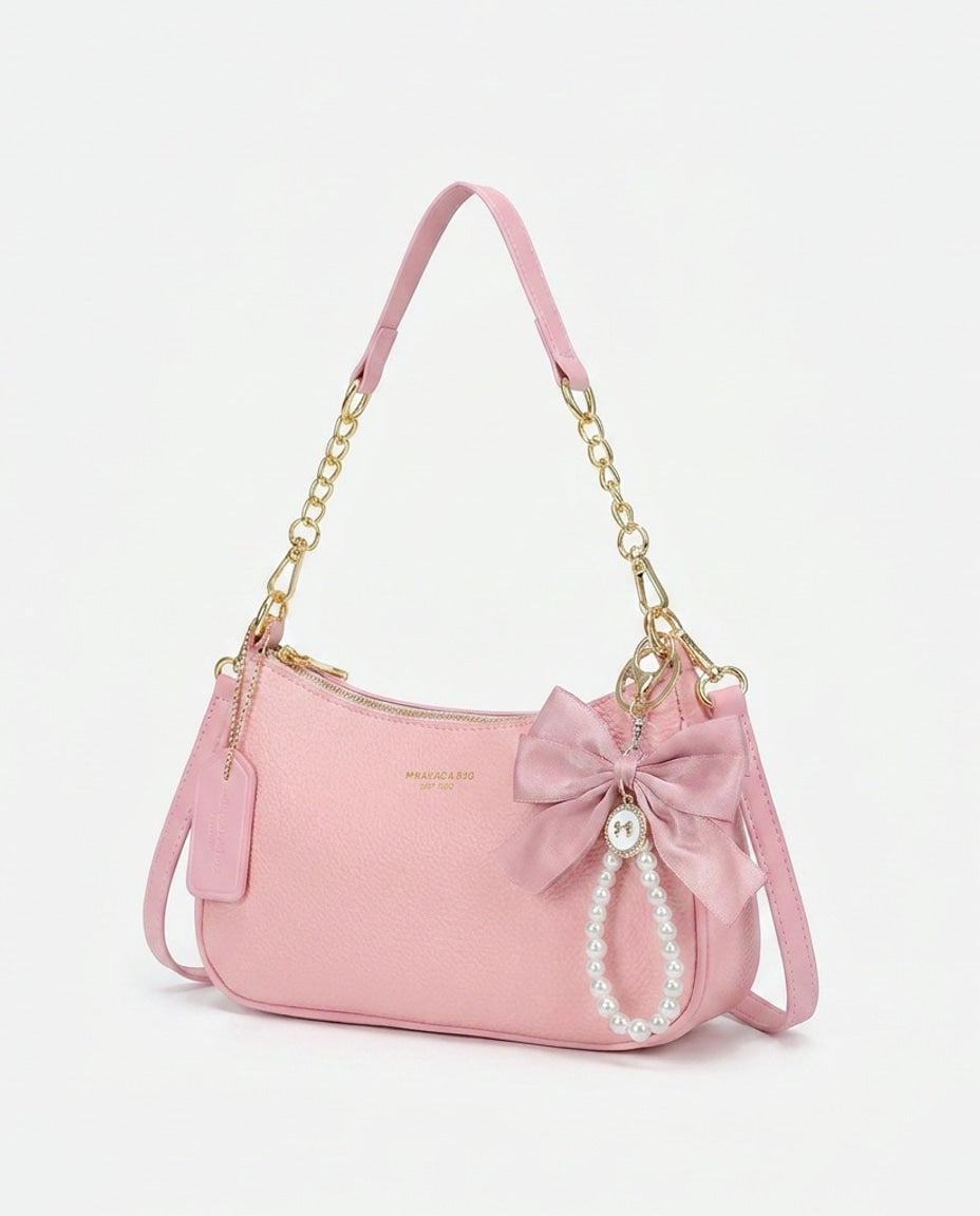 Évarine Bellecour | Chain Strap Crescent Shoulder Bag