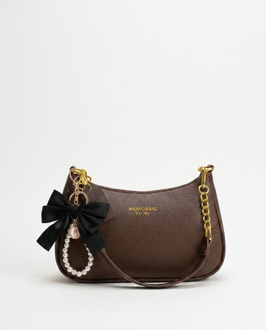 Évarine Bellecour | Chain Strap Crescent Shoulder Bag