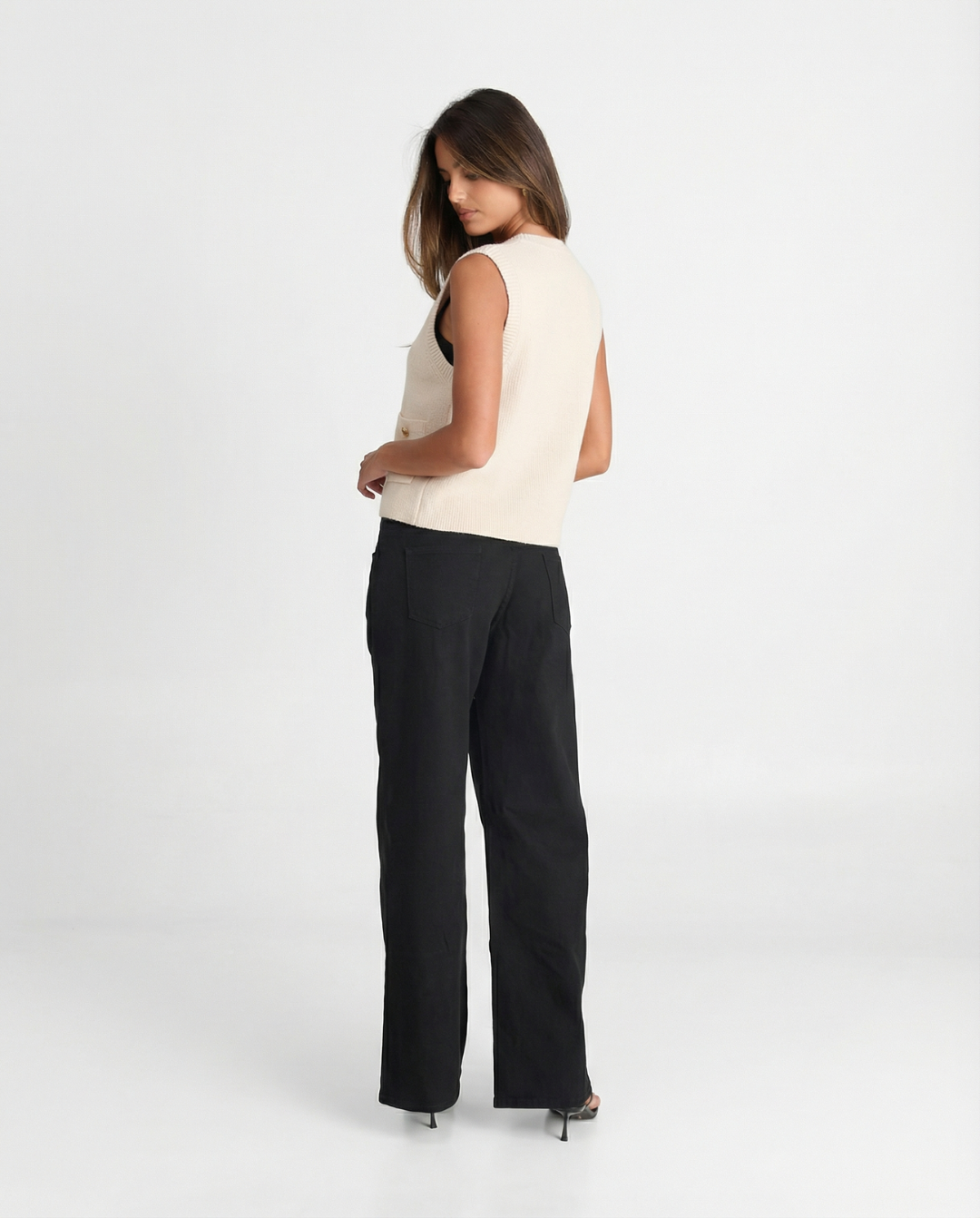 Cerise Delcourt | Pocket-Detail Button-Front Knit Vest