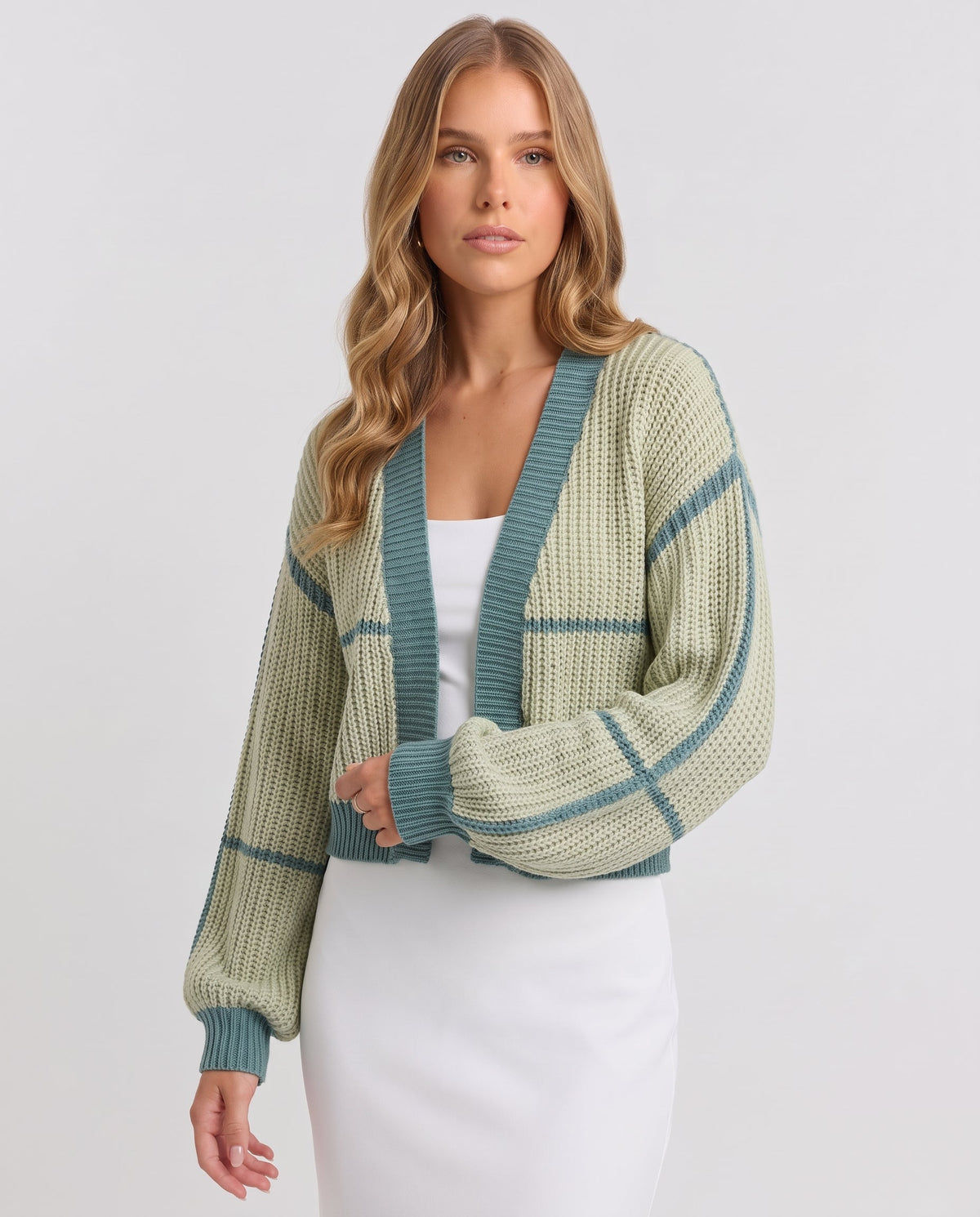 Roxane Valnoir  | Women's Cropped Cardigan