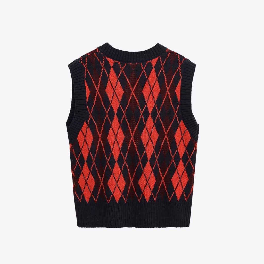 Rosalie Clairrose | Cropped Argyle Knit Vest