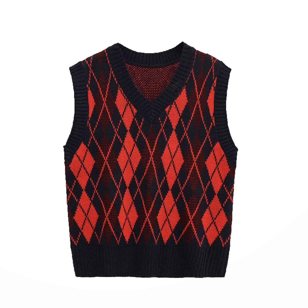 Rosalie Clairrose | Cropped Argyle Knit Vest