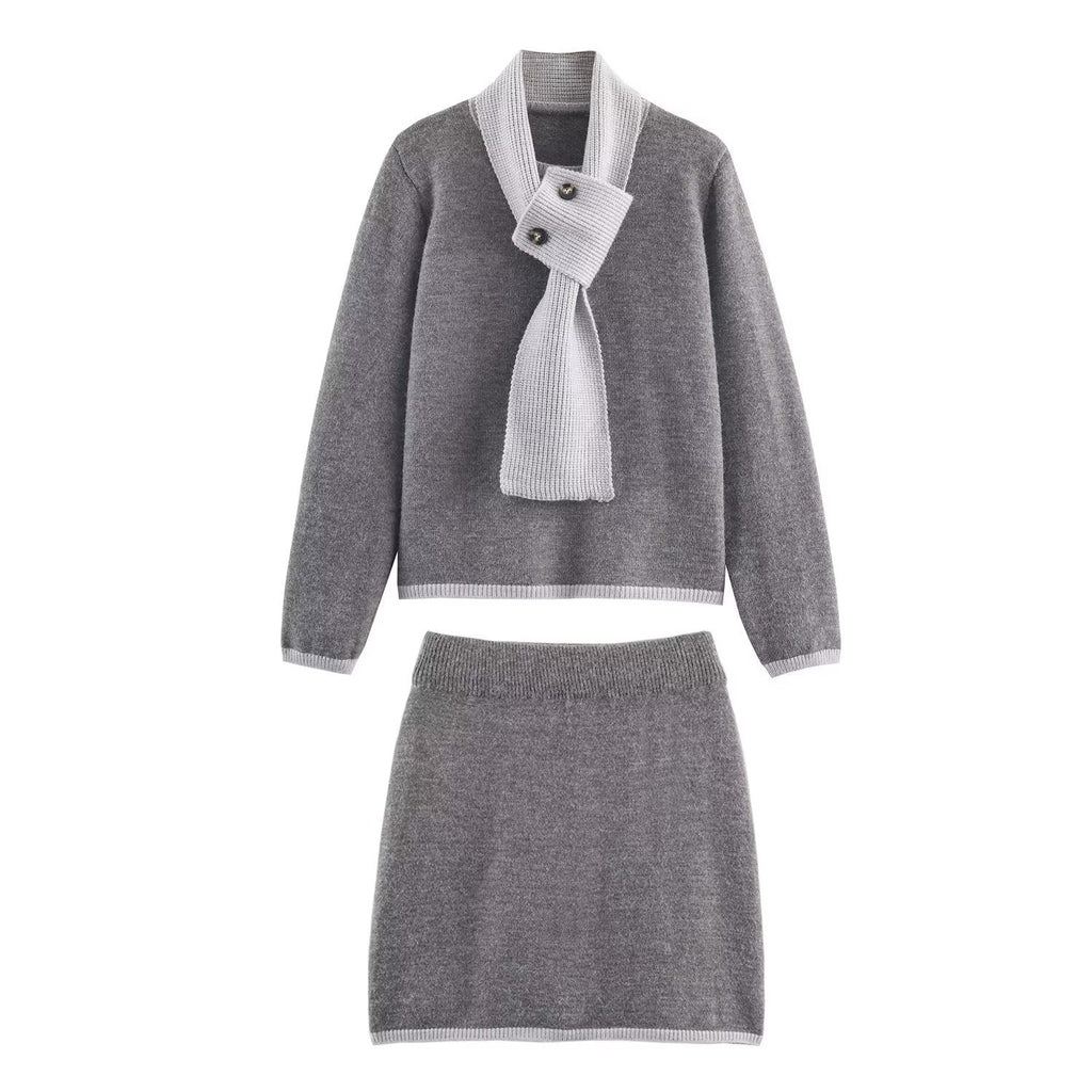 Victoire de Beaumont | Contrast Detail Knit Top Skirt Co-ord Set