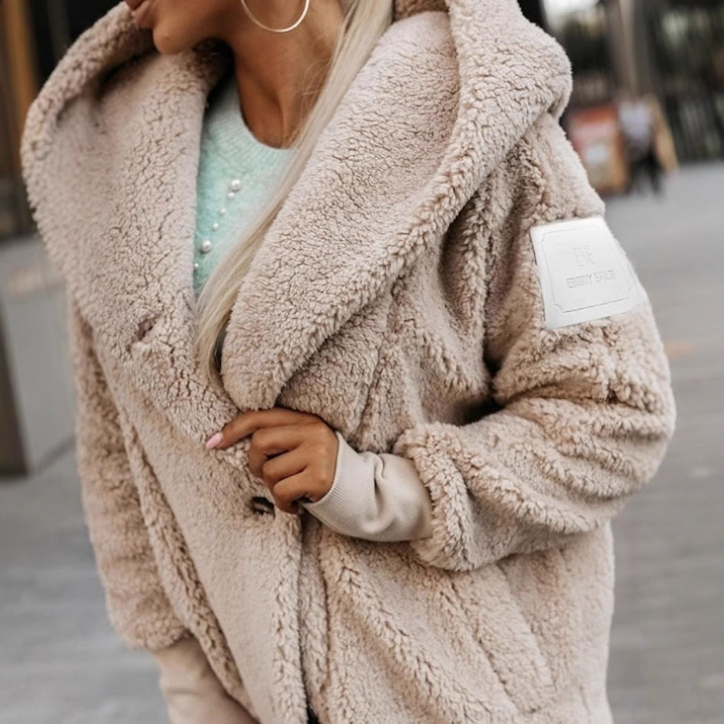 Mahaut Ségalen | Women's Oversized Teddy Coat with Shawl Collar and Pockets