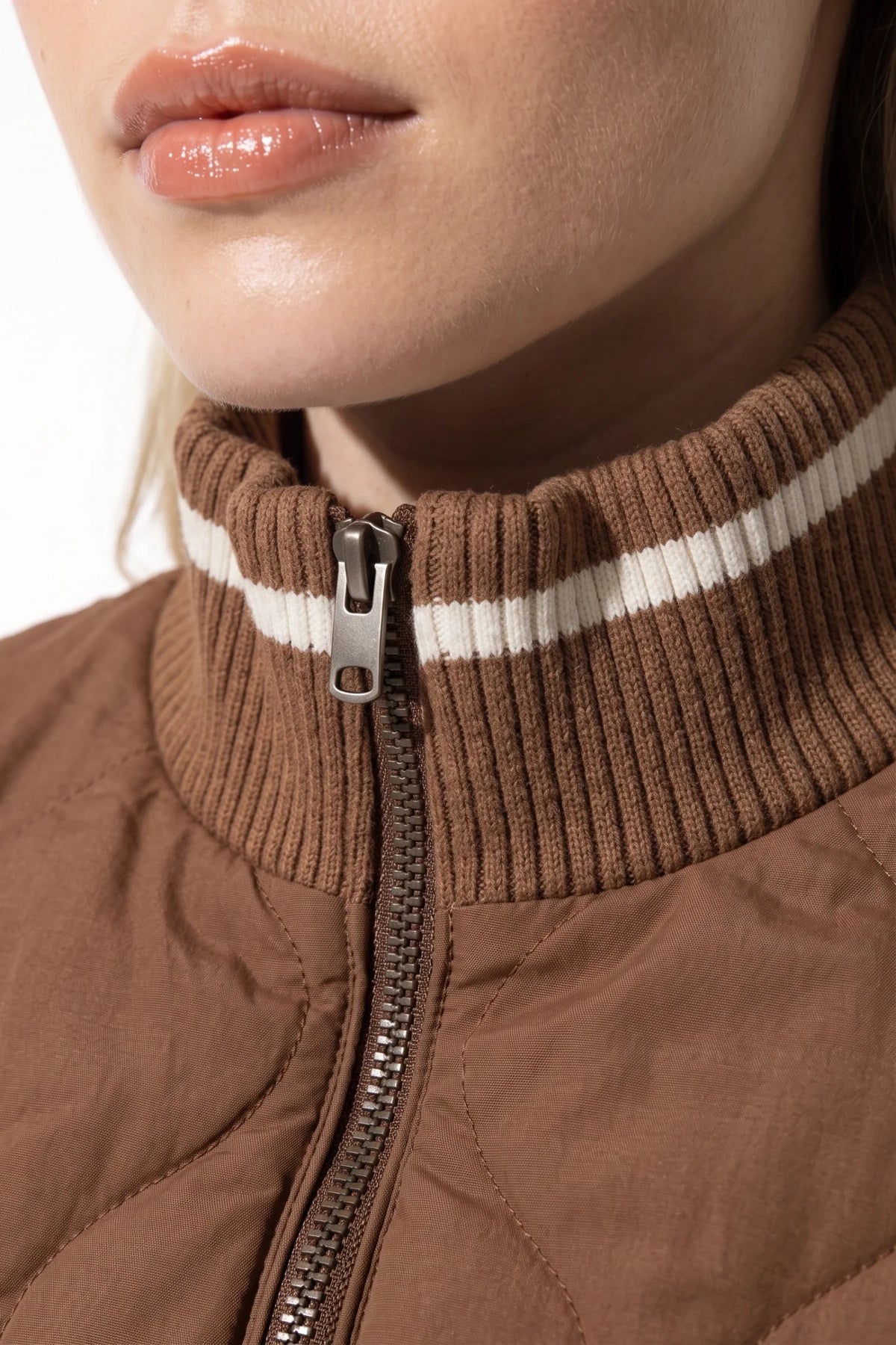 Maeva Giraud | Women’s Winter Warm Quilted Bomber Jacket with Ribbed Stand Collar