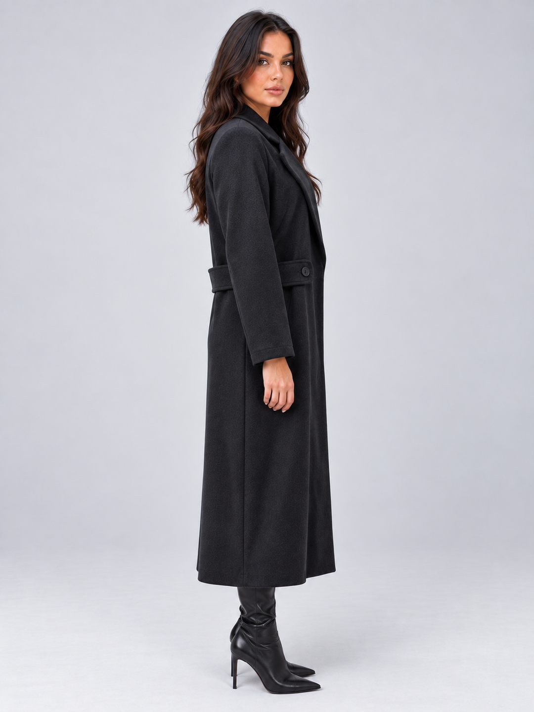 Juliet Charpentier | Women’s Longline Tailored Coat – Notched Lapel Button Detail Jacket