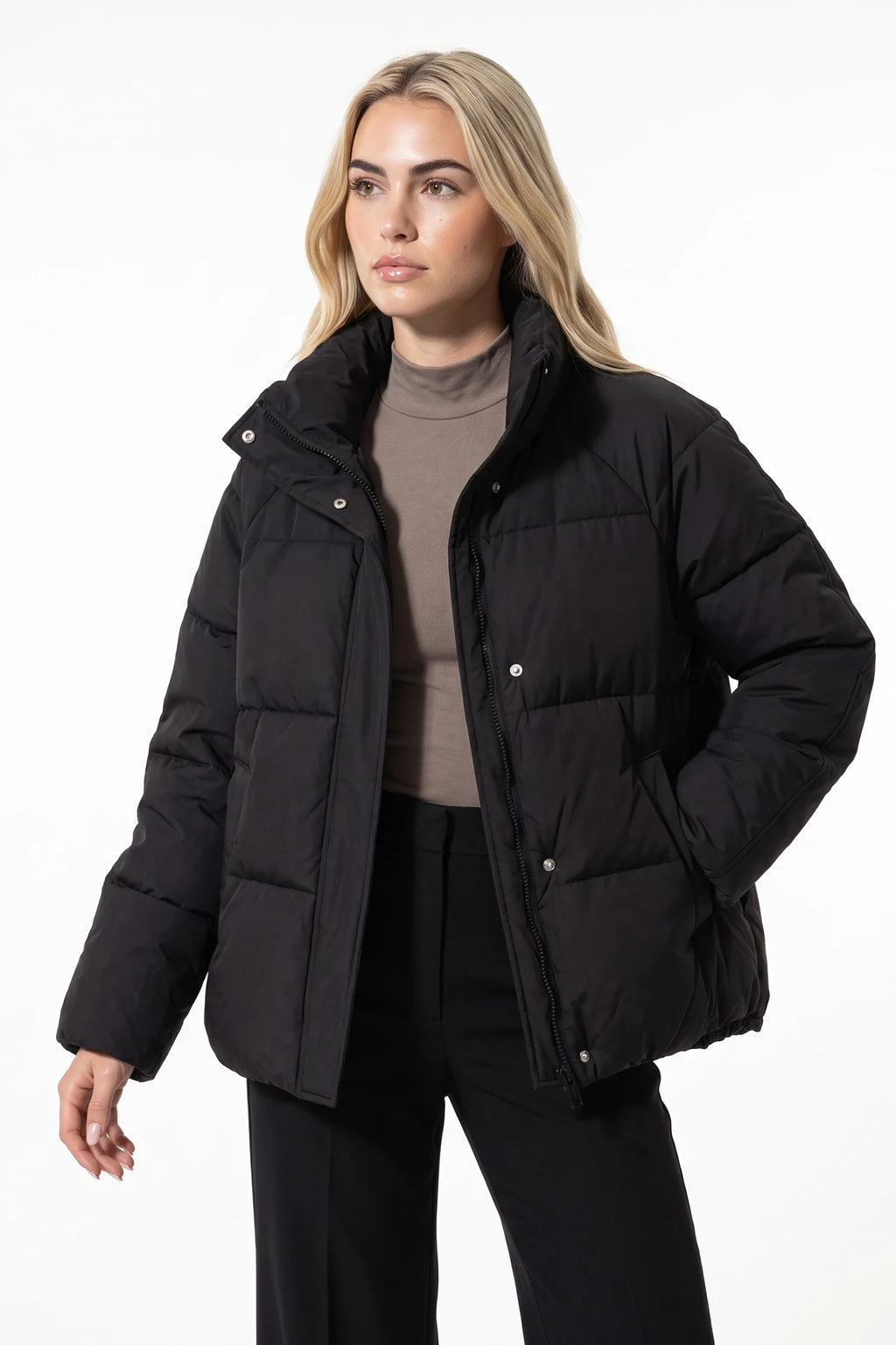 Lucie Picard | Women’s Winter Warm Black Puffer Jacket with Relaxed Fit