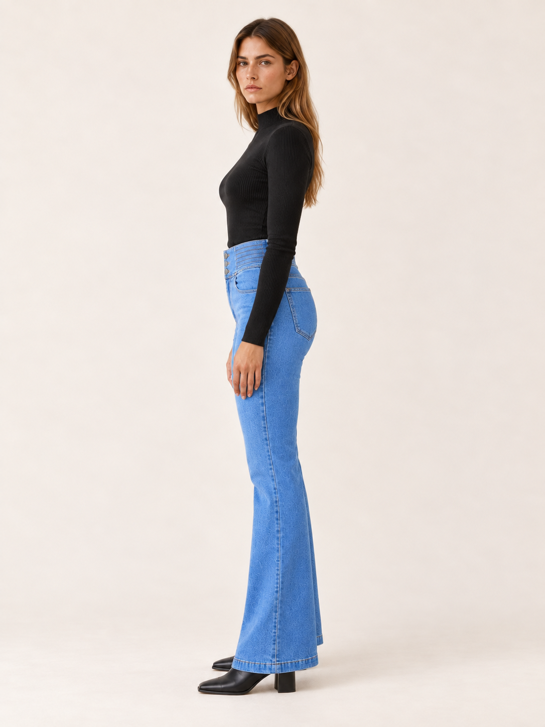 Anaëlle Beaumont | Women's High Waisted Stretch Flare Jeans