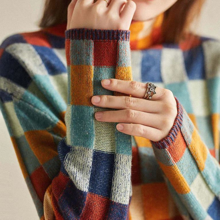 Alba Ravizzi | Women’s Multicolor Plaid Cozy Knit Sweater