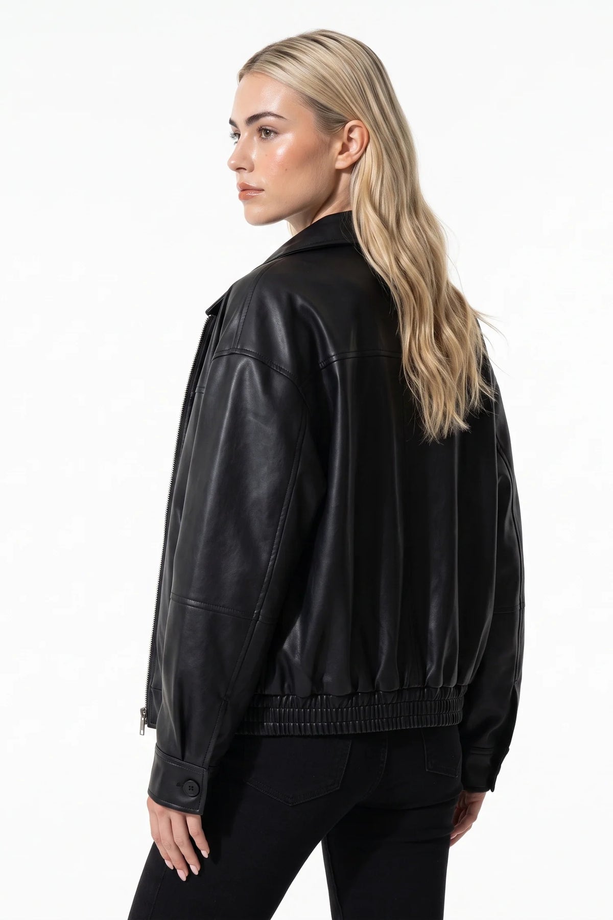 Lison Delmas | Women’s Winter Versatile Black Oversized Leather Jacket