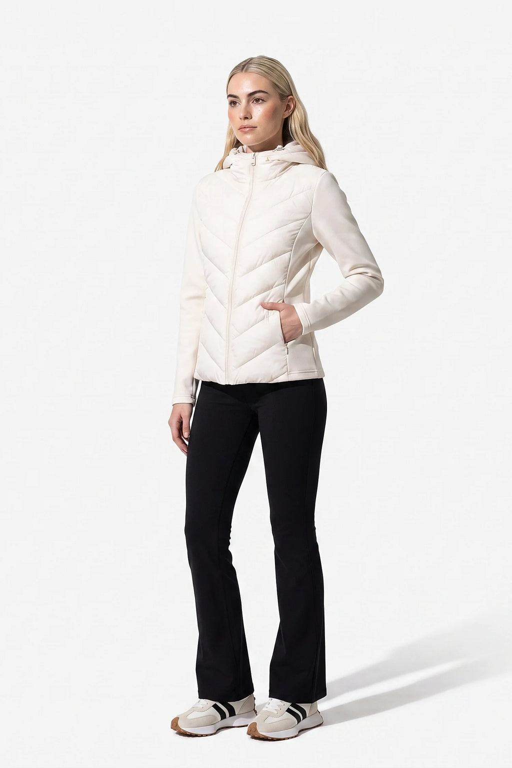 Lise Brunel | Women's Winter Lightweight Hooded Puffer Jacket