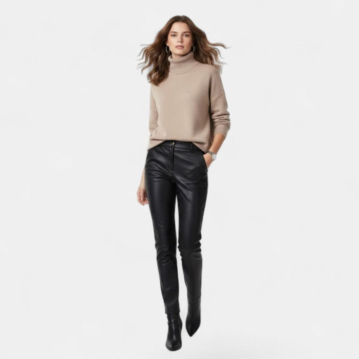 Cléo Sorel | Women's Oversized Chunky Turtleneck Knit Sweater