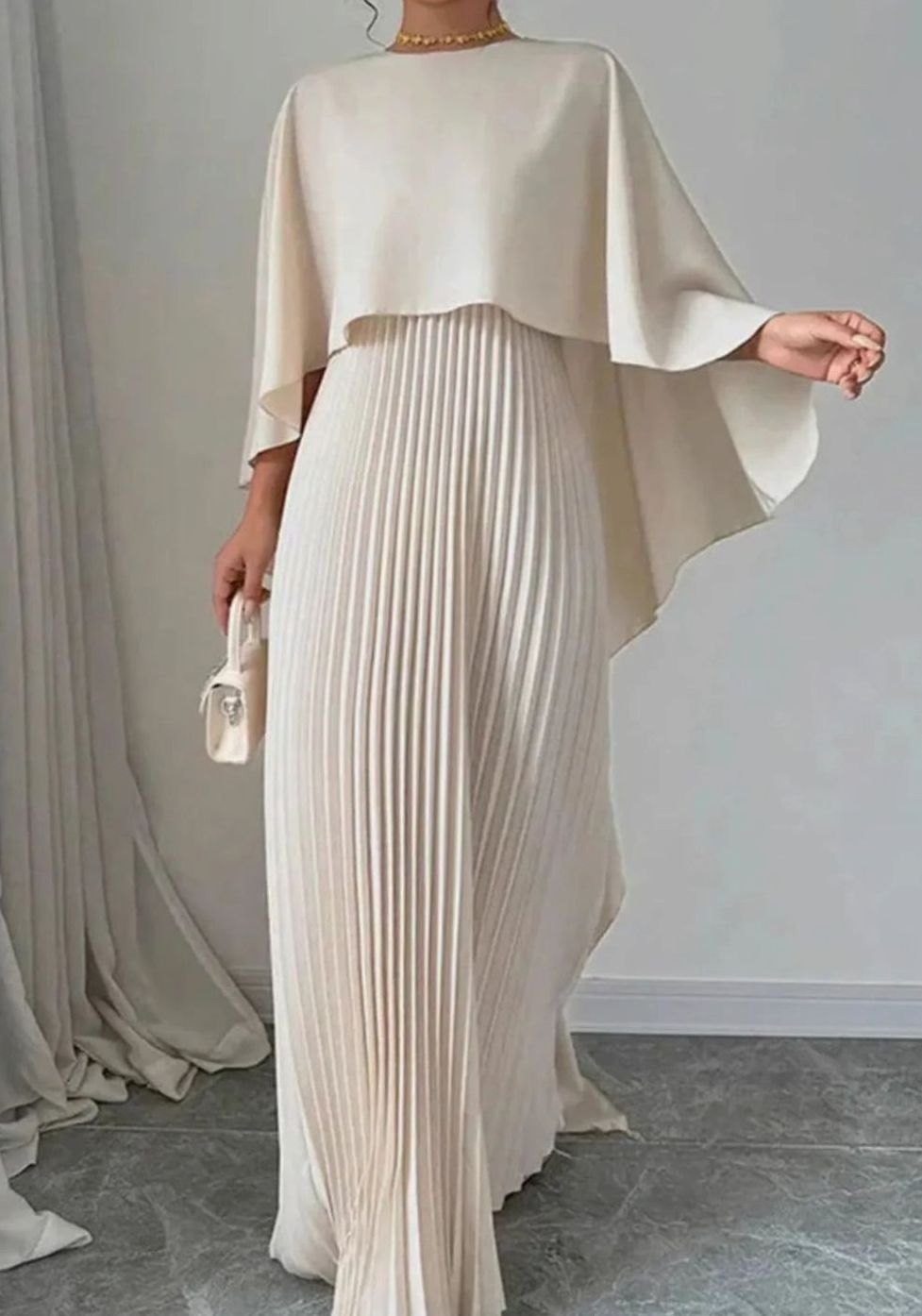 Salomé Amiens | Women's Pleated Cape Overlay Formal Maxi Dress