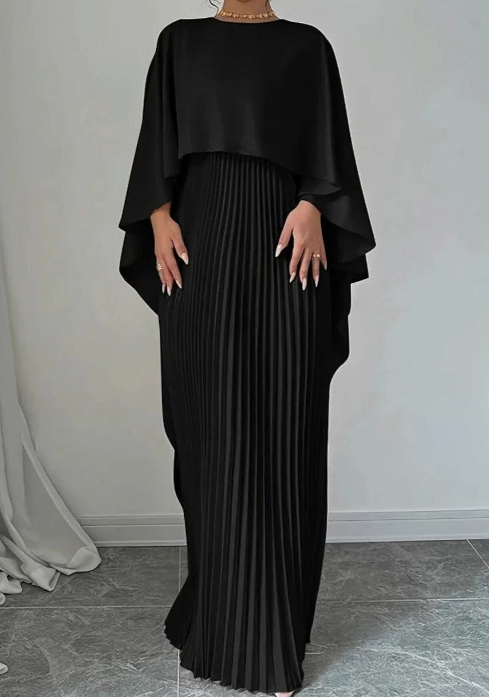 Salomé Amiens | Women's Pleated Cape Overlay Formal Maxi Dress