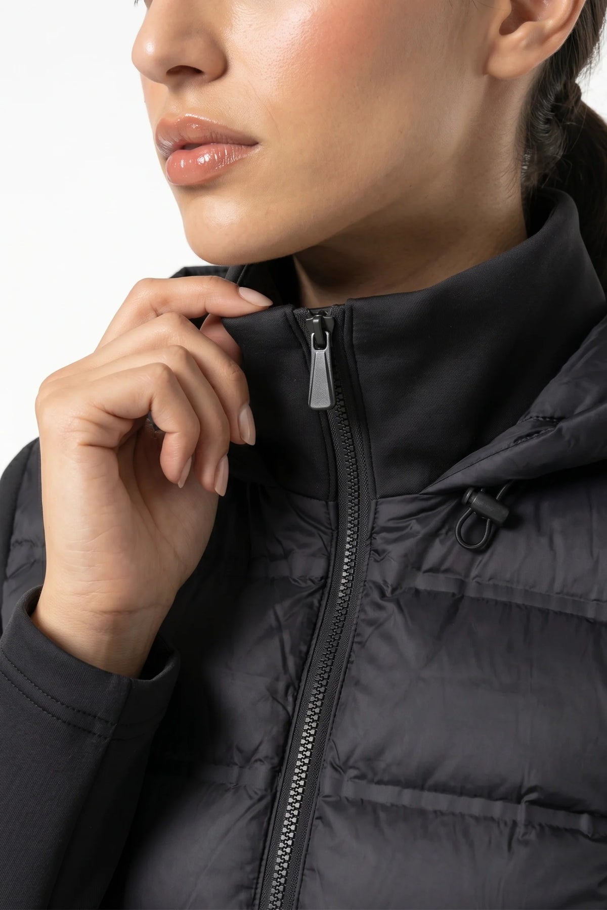 Apolline Deschamps | Women's Winter Active Hybrid Hooded Black Puffer Jacket