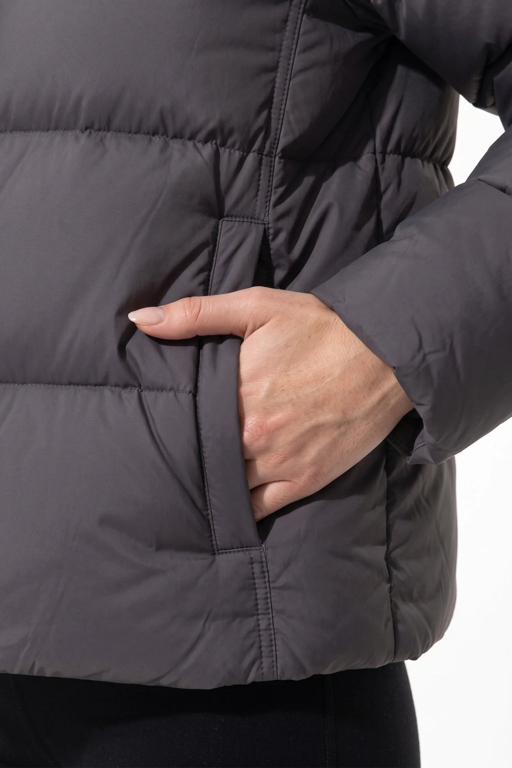 Coline Coulomb | Women’s Winter Warm Hooded Puffer Jacket with Relaxed Cropped Fit