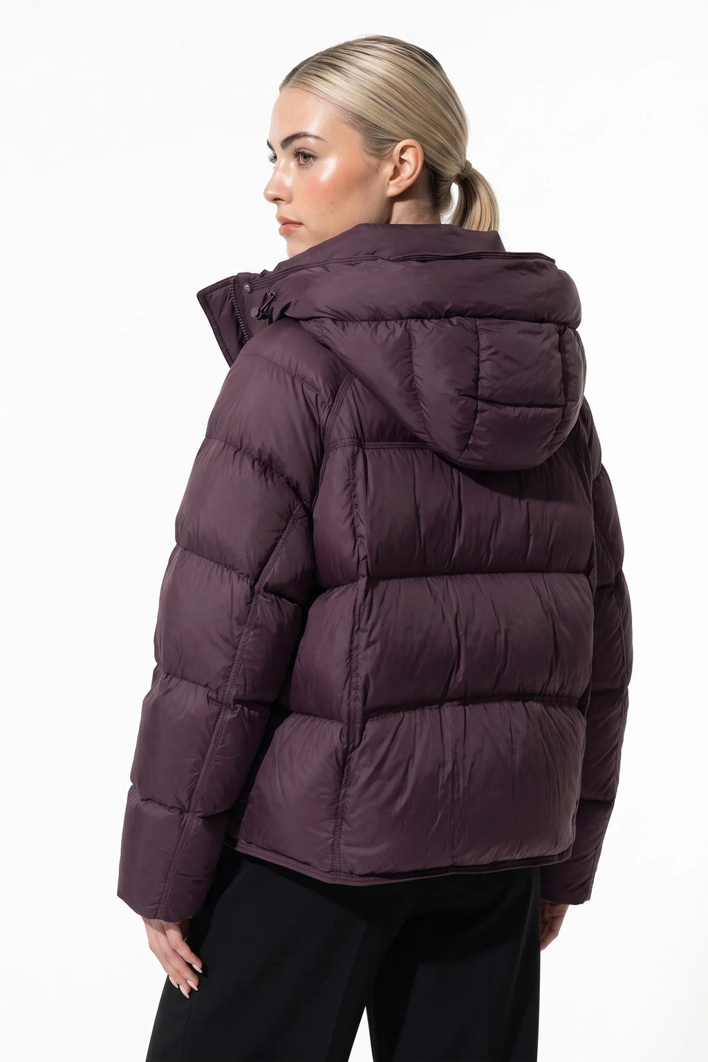 Coline Coulomb | Women’s Winter Warm Hooded Puffer Jacket with Relaxed Cropped Fit